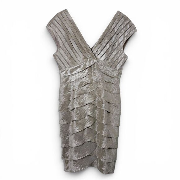 Adrianna Papell Dresses & Skirts - Adrianna Papell Womens Tiered Ruffled Coctail Dress Champagne Gold Sz 12
